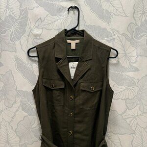 NWT | Brand New Banana Republic Green Sleeveless Button-up Coat